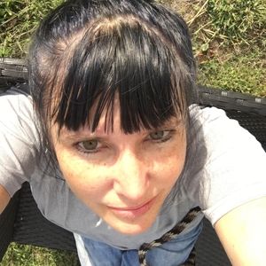 Meet your Posher, Louvonne